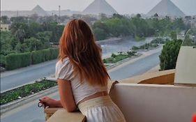 Pyramids Sunrise Inn